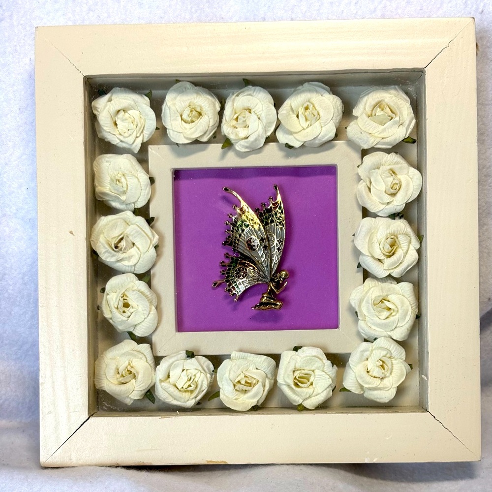 Fairy in the flowers jewlery art frame 7x7x1